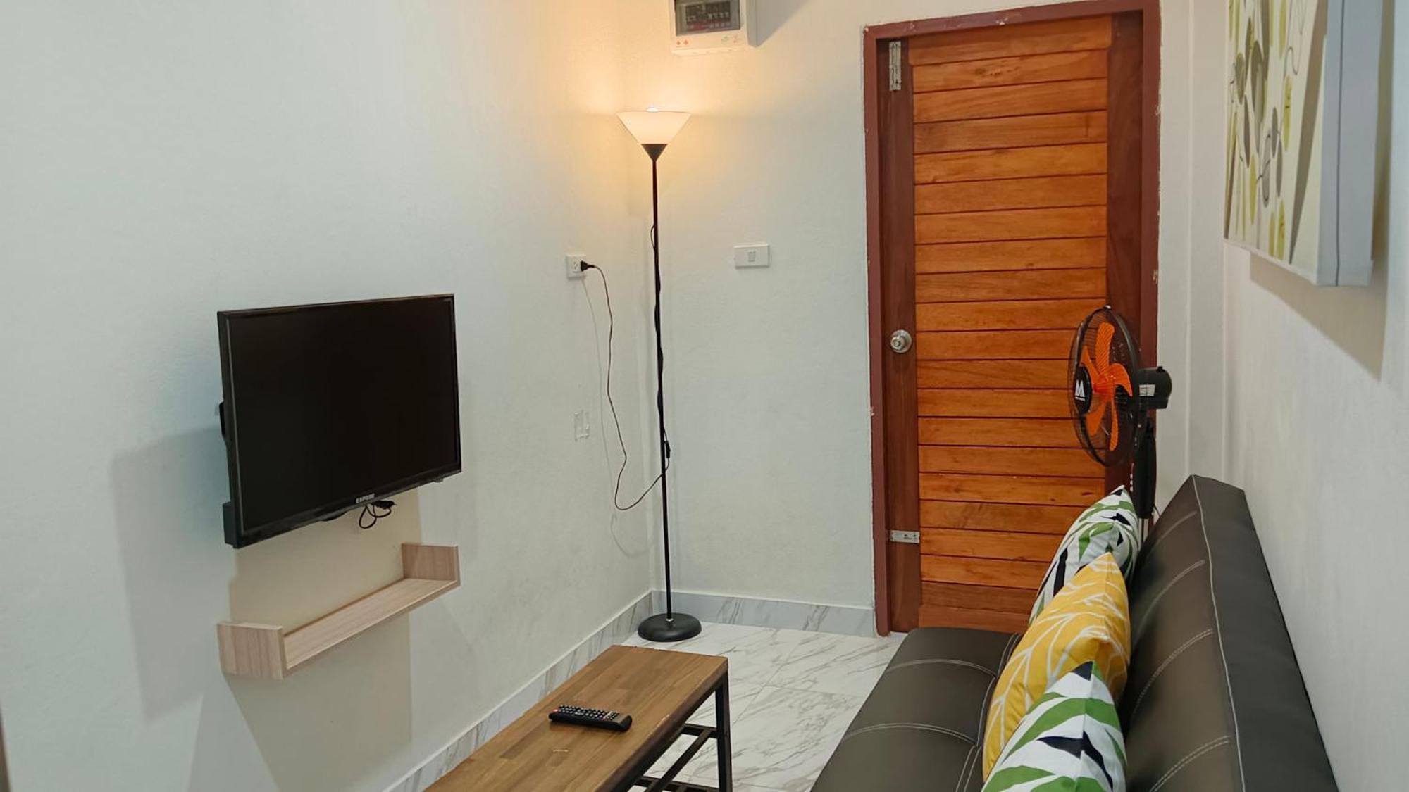 Modern Bangtao Studio Банг Тао Бийч Екстериор снимка
